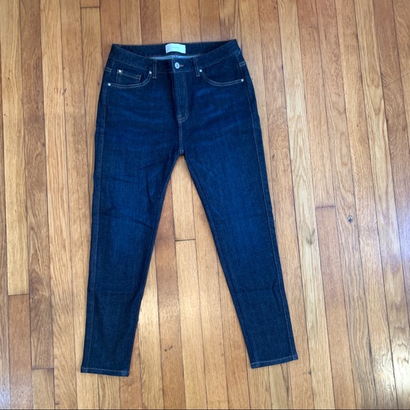 Sene Custom Denim Croppedshort Jean 